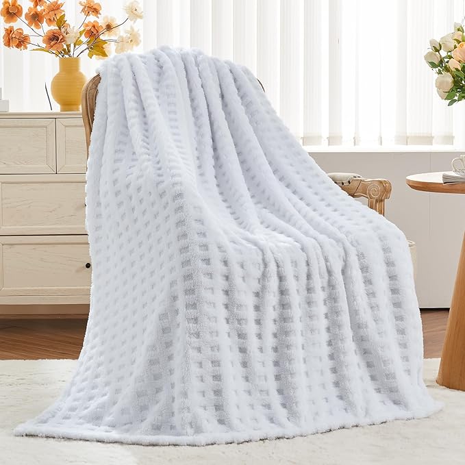 NEWCOSPLAY Super Soft Queen Blanket White Premium Silky Flannel Fleece 3D Waffle Checkered Lightweight Bed Blanket All Season Use (White, Queen(90"x90"))