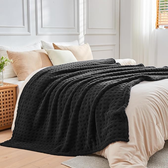 NEWCOSPLAY Super Soft King Blanket Black Premium Silky Flannel Fleece 3D Waffle Checkered Lightweight Bed Blanket All Season Use (Black, King(90"x110"))